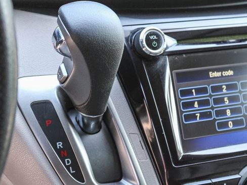 Used 2015 Honda Odyssey EX-L image 19