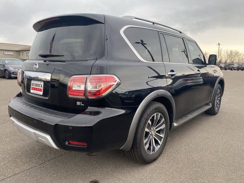 Used 2018 Nissan Armada SL w/ Moonroof Package image 2