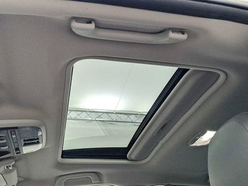 Certified 2022 Subaru Crosstrek 2.5i Sport w/ Moonroof Package image 15