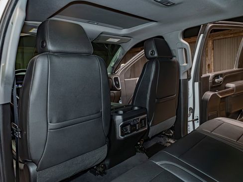 Used 2020 Chevrolet Silverado 2500 LTZ w/ LTZ Premium Package image 21