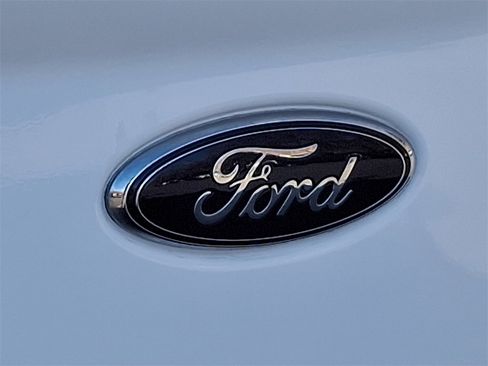 Used 2022 Ford Transit Connect XL image 30