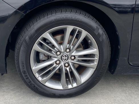 Used 2016 Toyota Camry SE FWD image 8