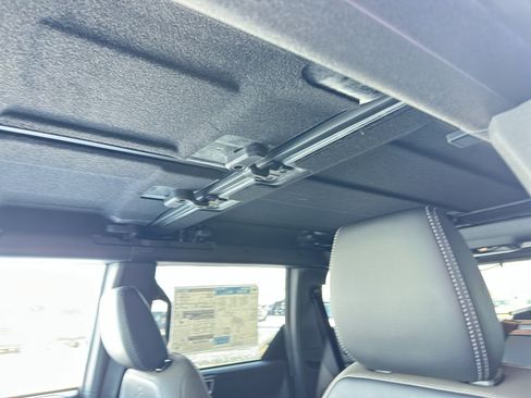 New 2025 Ford Bronco Outer Banks image 27