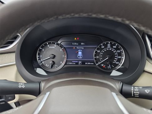 Used 2019 INFINITI QX50 Essential w/ Sensory Package image 21