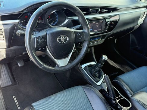 Used 2014 Toyota Corolla S Premium image 4