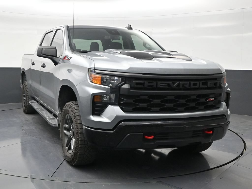 Used 2025 Chevrolet Silverado 1500 Custom Trail Boss AWD/4WD image 7