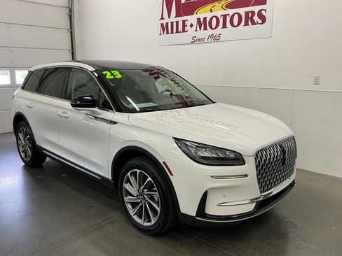 Used 2023 Lincoln Corsair AWD w/ Equipment Group 101A image 1