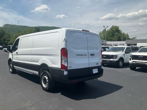 New 2026 Ford Transit 250 Low Roof RWD image 7