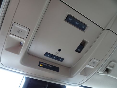 Used 2017 GMC Sierra 1500 SLT image 25