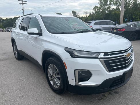 Used 2022 Chevrolet Traverse LT AWD/4WD image 3