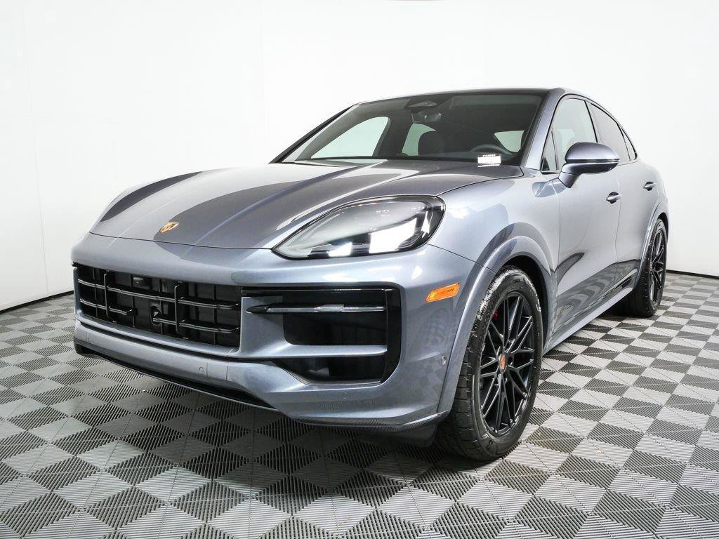 New 2026 Porsche Cayenne GTS AWD/4WD image 1