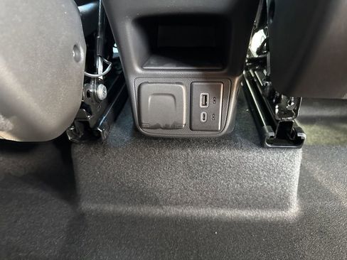 New 2026 Chevrolet TrailBlazer LT w/ Convenience Package FWD image 14
