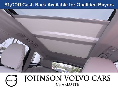New 2026 Volvo XC60 T8 Ultra w/ Protection Package Premier AWD/4WD image 32