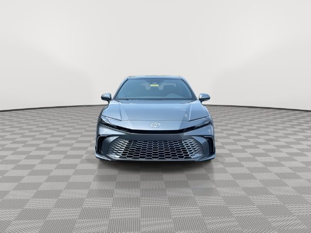 Used 2026 Toyota Camry XSE FWD image 4