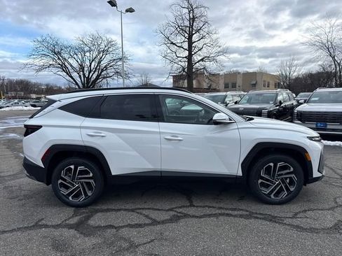 New 2026 Hyundai Tucson Limited image 8