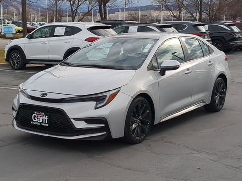 Used 2024 Toyota Corolla XSE image 8