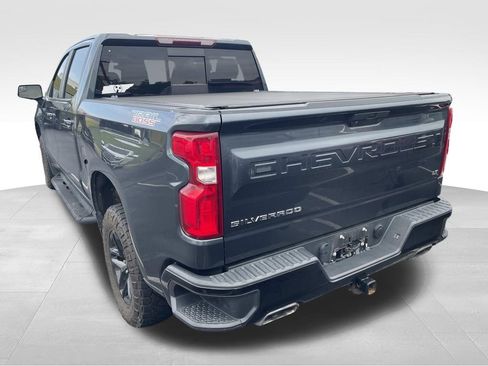 Used 2021 Chevrolet Silverado 1500 LT Trail Boss w/ Convenience Package II AWD/4WD image 4