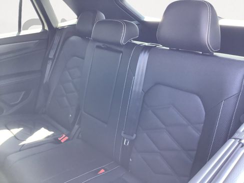 New 2026 Volkswagen Atlas Cross Sport SE image 23