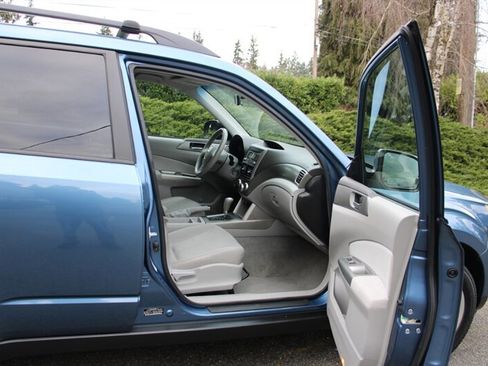 Used 2009 Subaru Forester 2.5XT Limited w/ Popular Equipment Group 1A image 14