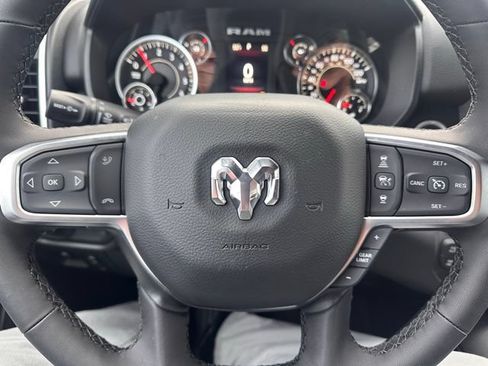 Used 2025 RAM 1500 Big Horn AWD/4WD image 16