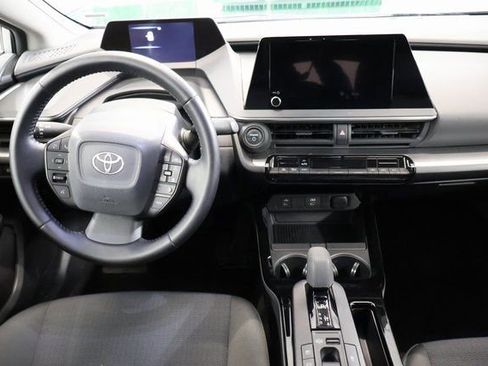 Used 2024 Toyota Prius LE image 13