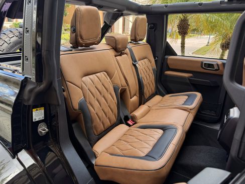 Used 2026 Ford Bronco Outer Banks AWD/4WD image 21