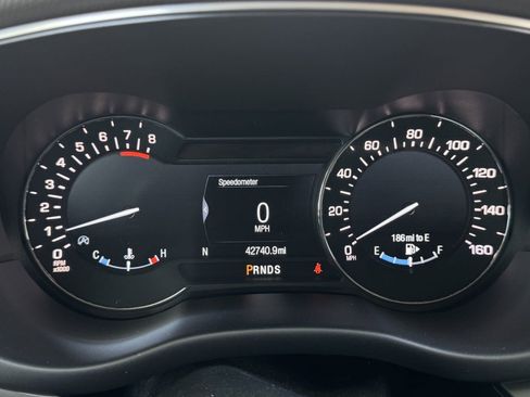 Used 2018 Lincoln MKC Select w/ Select Plus Package image 31