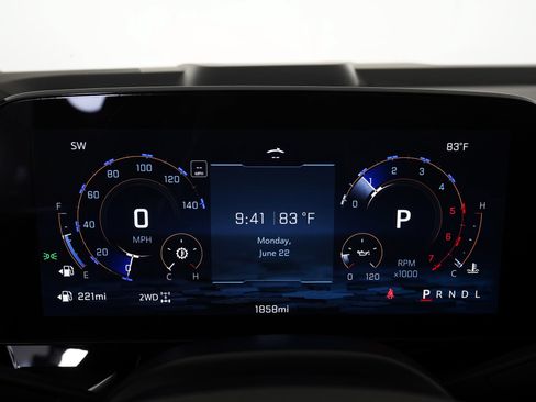 Used 2026 Chevrolet Tahoe Z71 w/ Comfort Package AWD/4WD image 19