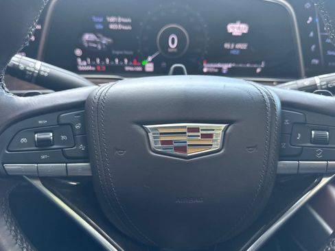 Used 2023 Cadillac Escalade ESV Sport Platinum AWD/4WD image 25