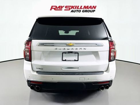 Used 2023 Chevrolet Suburban High Country AWD/4WD image 6