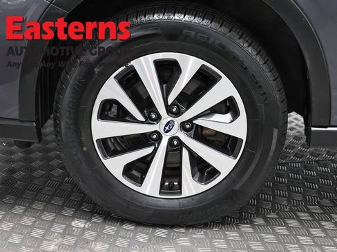 Used 2022 Subaru Outback AWD/4WD image 31