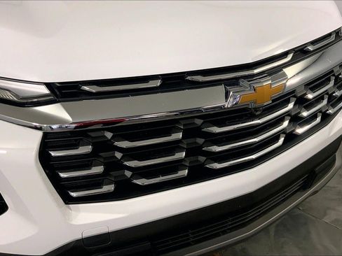 Used 2026 Chevrolet Equinox LT FWD image 28