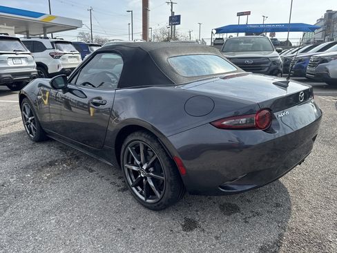 Used 2017 MAZDA MX-5 Miata Grand Touring image 5