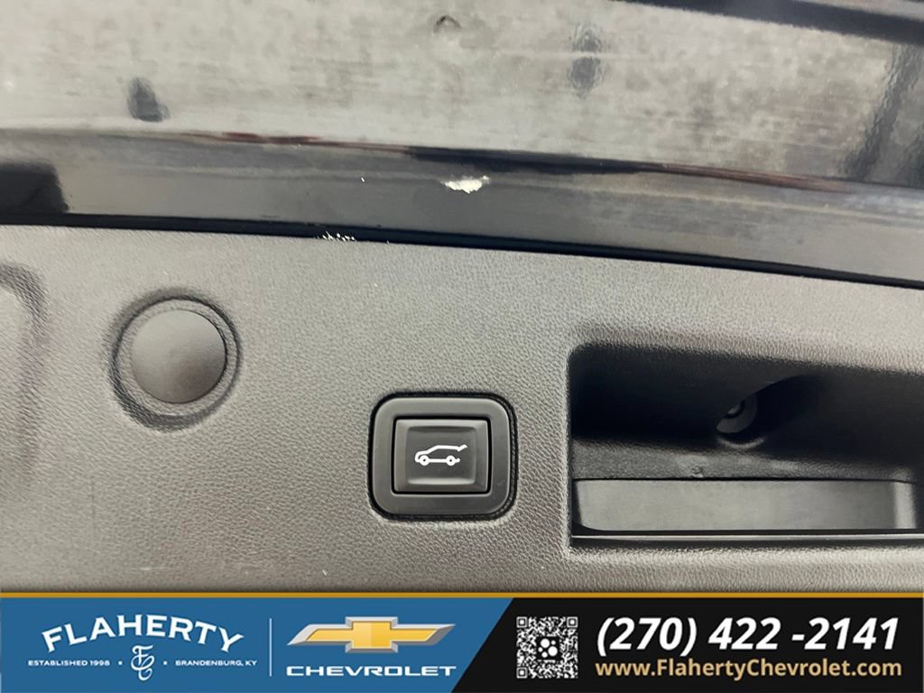 Used 2024 Chevrolet Equinox LT w/ LPO, Floor Liner Package AWD/4WD image 21