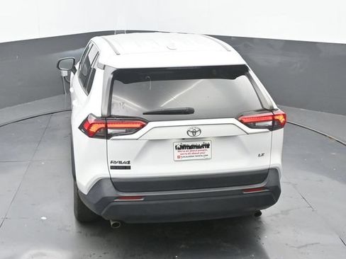 Used 2023 Toyota RAV4 LE FWD image 15