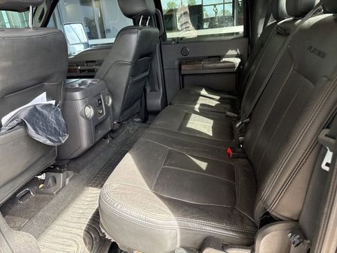 Used 2015 Ford F250 Platinum image 2