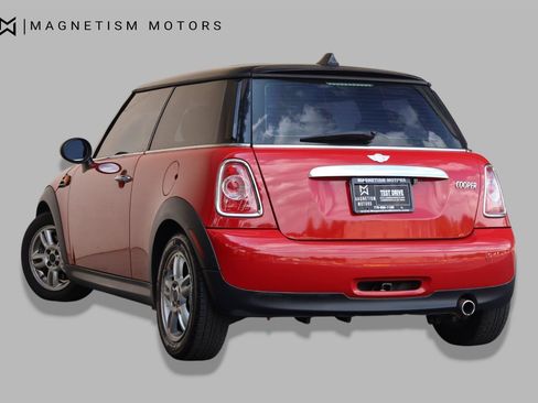 Used 2011 MINI Cooper Hardtop FWD image 7
