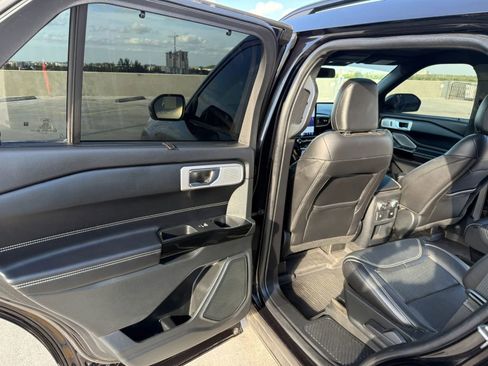 Used 2021 Ford Explorer ST w/ Equipment Group 401A image 23