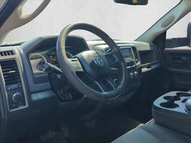 Used 2018 RAM 3500 Tradesman w/ Chrome Appearance Group AWD/4WD image 9