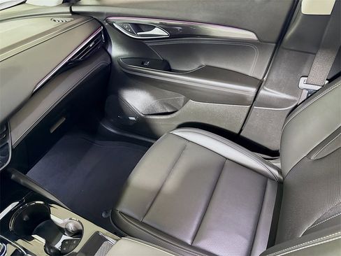 Certified 2025 Buick Envision Preferred image 22