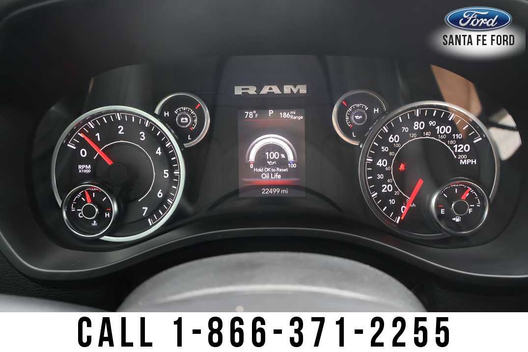 Used 2025 RAM 1500 Big Horn AWD/4WD image 31