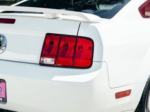 Used 2007 Ford Mustang GT Premium RWD image 55