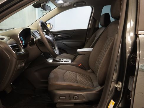 Certified 2021 Chevrolet Equinox LT w/ LPO, Floor Liner Package FWD image 6