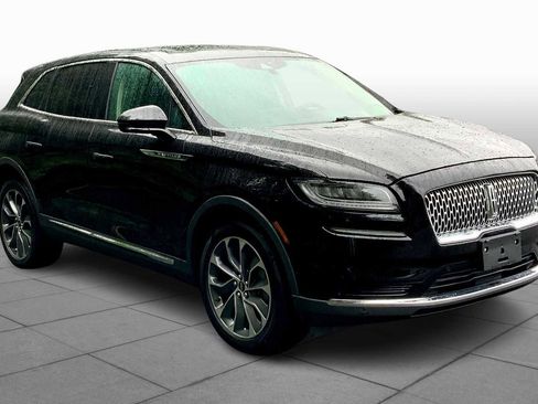 Used 2023 Lincoln Nautilus Reserve w/ Equipment Group 201A image 2