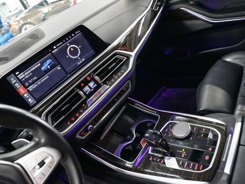 Used 2020 BMW X7 xDrive40i w/ Premium Package AWD/4WD image 7