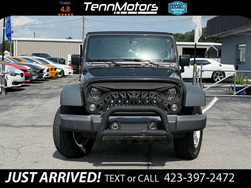 Used 2016 Jeep Wrangler Unlimited Sport w/ Quick Order Package 24S AWD/4WD image 2