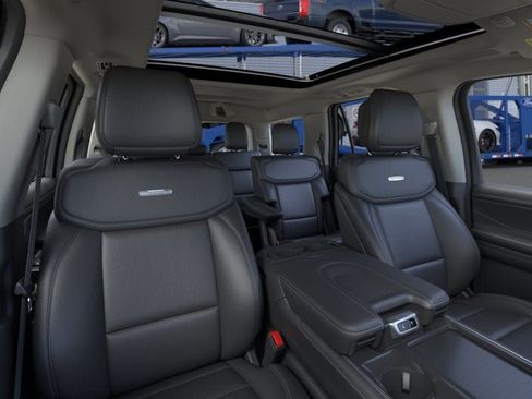 New 2026 Ford Expedition Platinum w/ Driver's Package AWD/4WD image 10