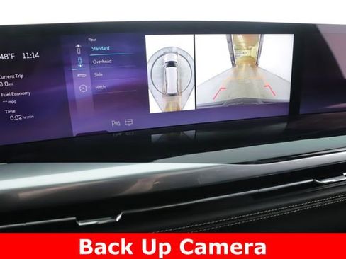 Used 2025 Cadillac Escalade ESV Sport w/ Touring Package image 24