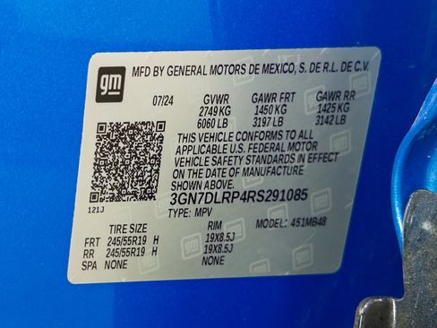 Used 2024 Chevrolet Equinox EV LT w/ LPO, Active Package FWD image 27