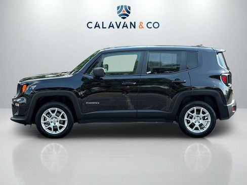 Used 2023 Jeep Renegade Latitude AWD/4WD image 4
